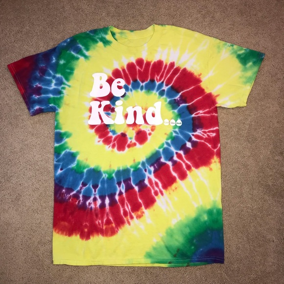 Source Unknown Other - Be Kind Colorful Tie Dye T Shirt Size Medium Let Your Star Shine Festival Pride